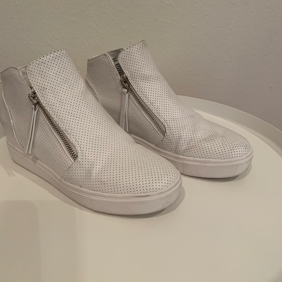 Steve Madden white leather sneakers - Picture 3 of 10